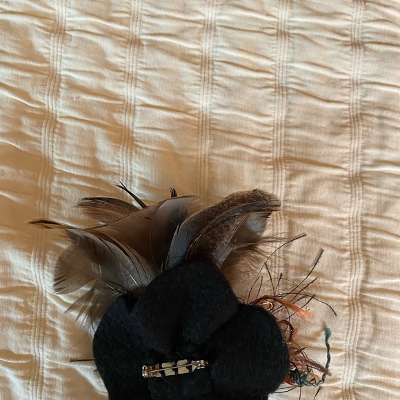 Feather & Bauble Brooch - Picture 7 of 7